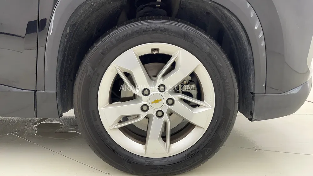 Chevrolet Captiva 2021 for Sale in Dubai Image-10