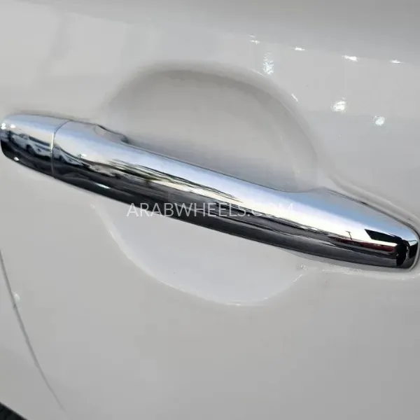 Mitsubishi Outlander 2019 for Sale in Dubai Image-11