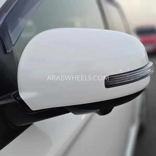Mitsubishi Outlander 2019 for Sale in Dubai Image-16