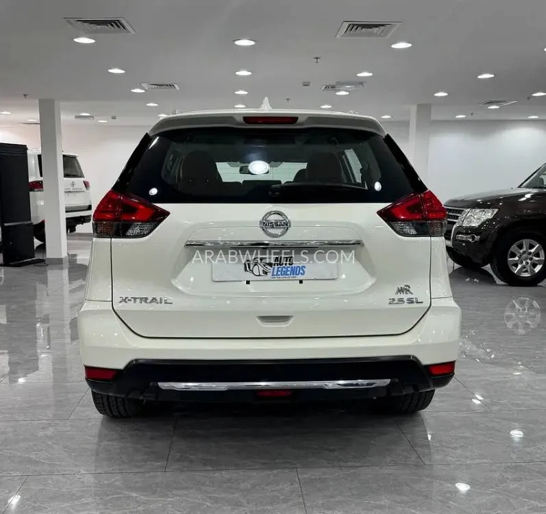 Nissan X-Trail 2021 for Sale in Dubai Image-4