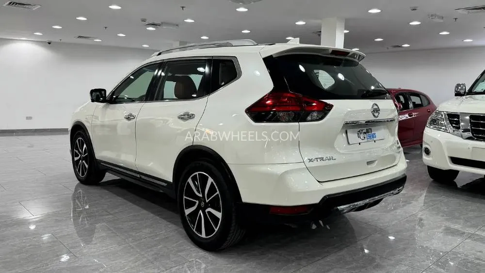 Nissan X-Trail 2021 for Sale in Dubai Image-6