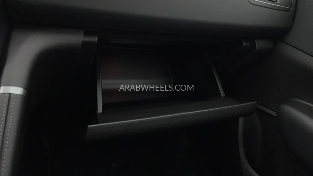 رينو كوليوس 2024 for Sale in دبي Image-28