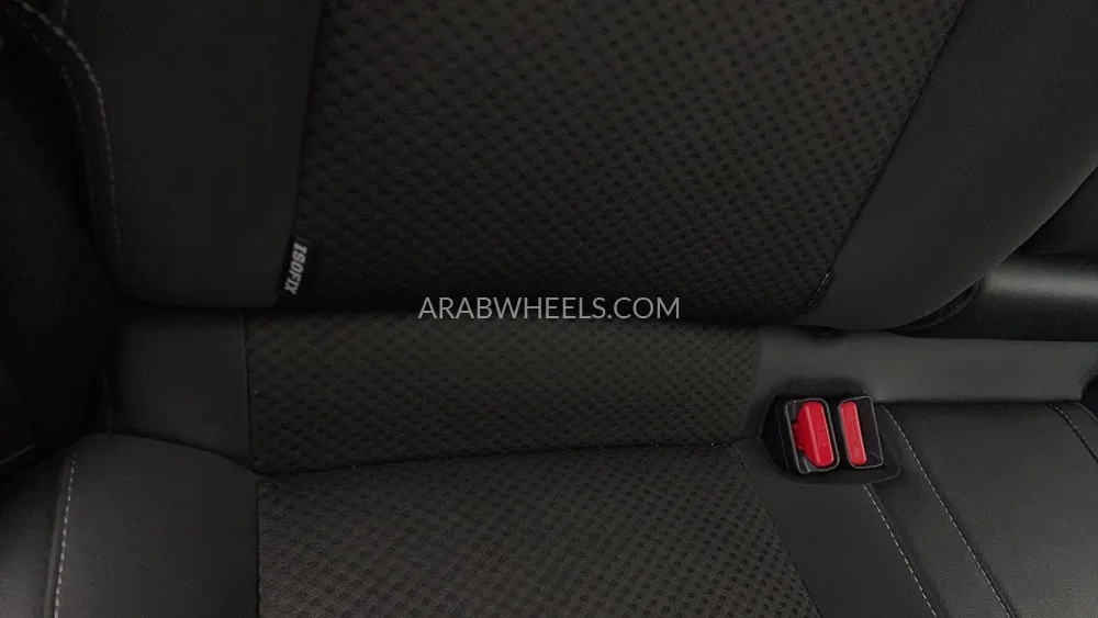 رينو كوليوس 2024 for Sale in دبي Image-36