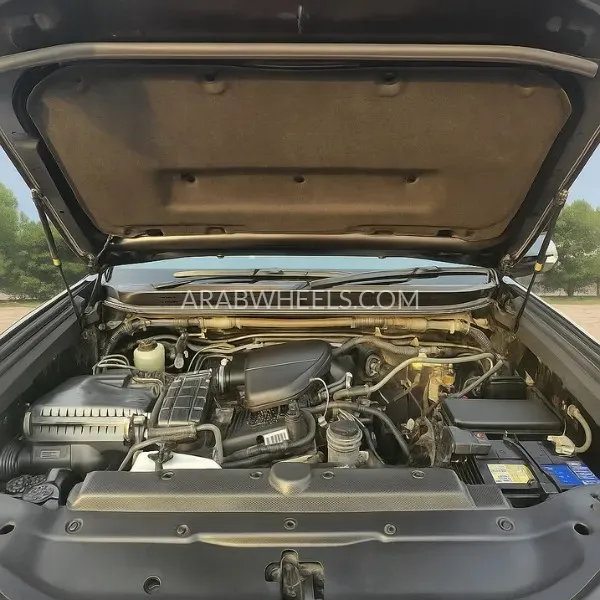 Toyota Land Cruiser Prado 2012 for Sale in Dubai Image-14