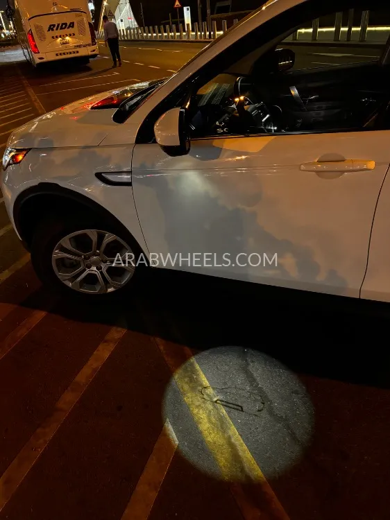 Land Rover Discovery Sport 2021 for Sale in Dubai Image-8