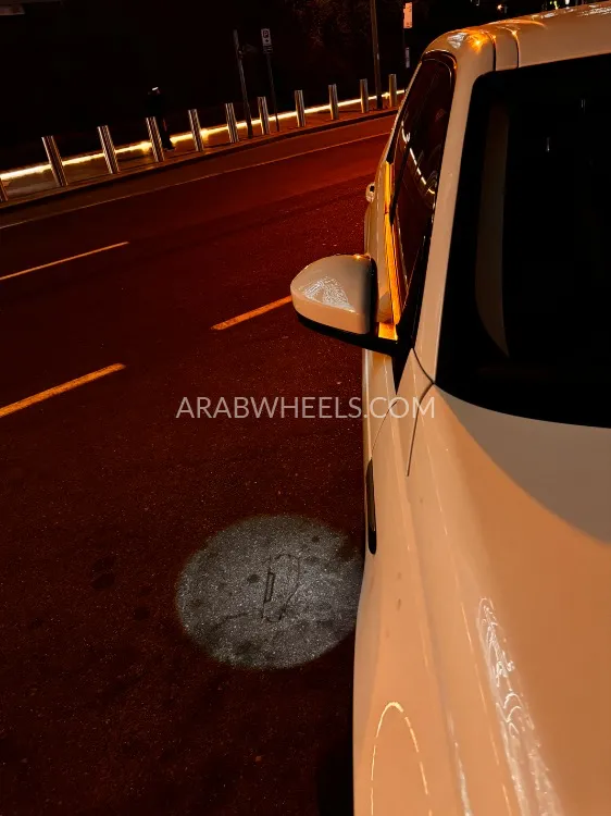 Land Rover Discovery Sport 2021 for Sale in Dubai Image-10