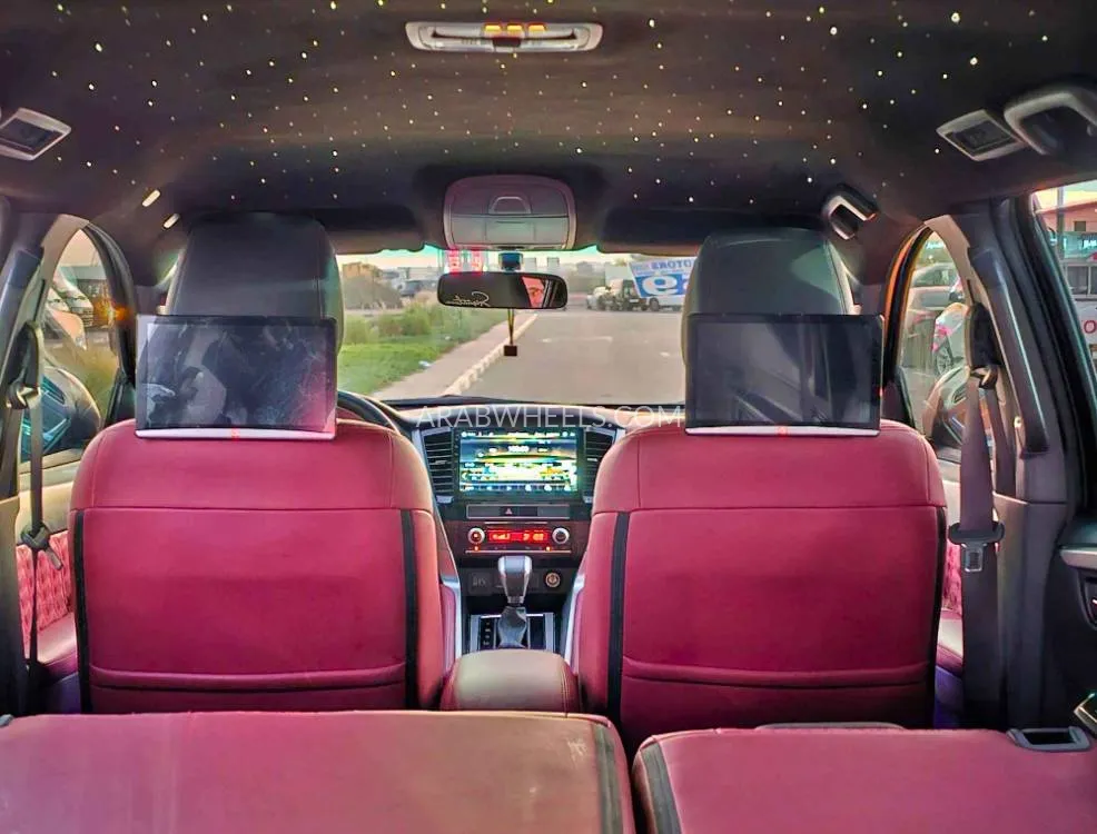 ميتسوبيشي مونتيرو 2020 for Sale in دبي Image-15