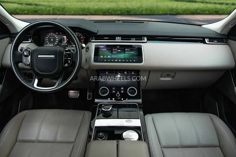 Land Rover Range Rover Velar 2018 for Sale in Dubai Image-10