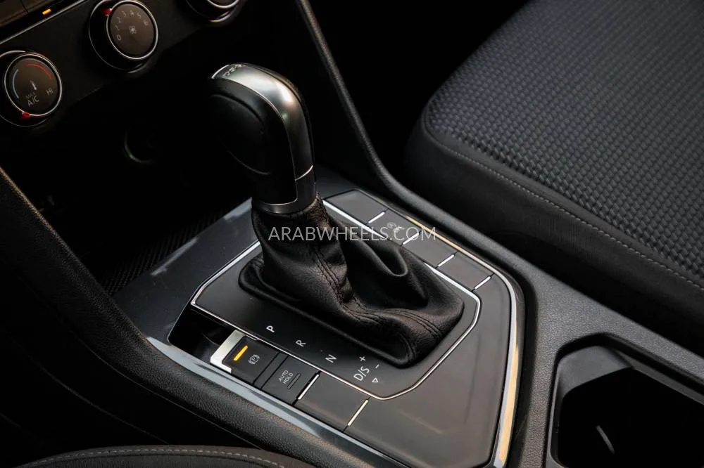  فولكس واجن تيغوان 2018 for Sale in دبي Image-11