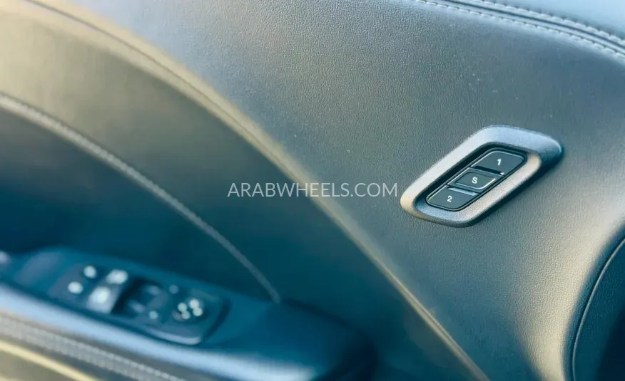 Dodge Challenger 2022 for Sale in Sharjah Image-12