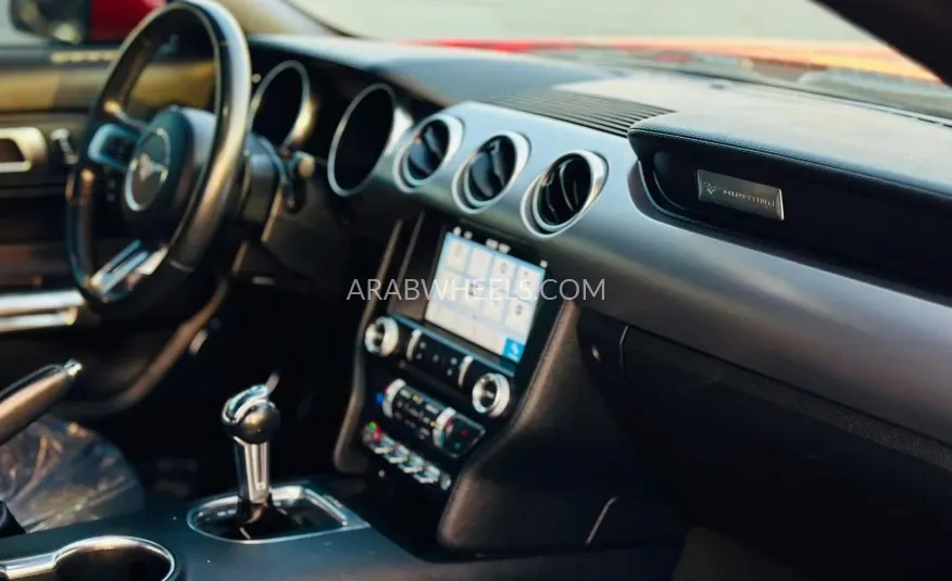 Ford Mustang 2018 for Sale in Sharjah Image-9