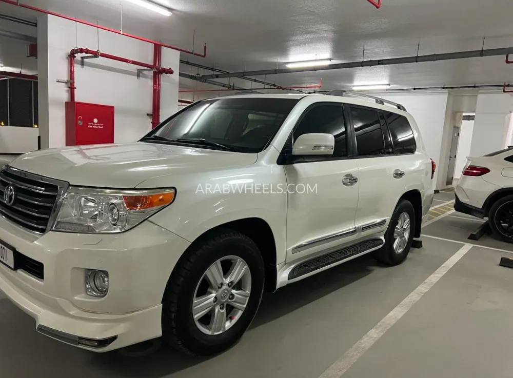 تويوتا لاند كروزر 2015 for Sale in دبي Image-8