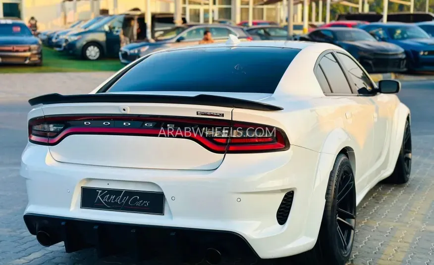 دودج تشارجر 2018 for Sale in الشارقة Image-5