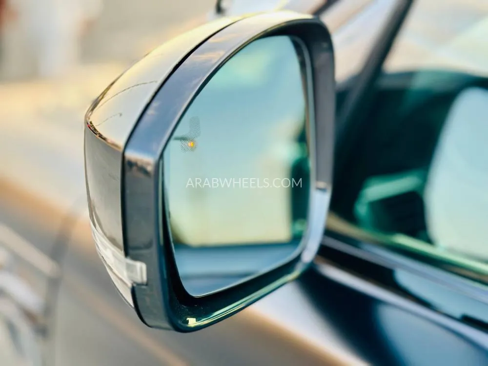 Land Rover Range Rover 2021 for Sale in Sharjah Image-10