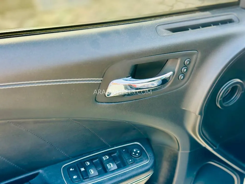 دودج تشارجر 2020 for Sale in الشارقة Image-13