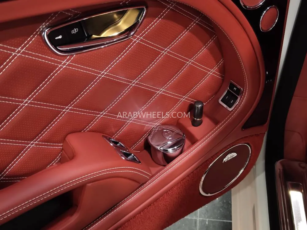 Bentley Mulsanne 2014 for Sale in Dubai Image-18