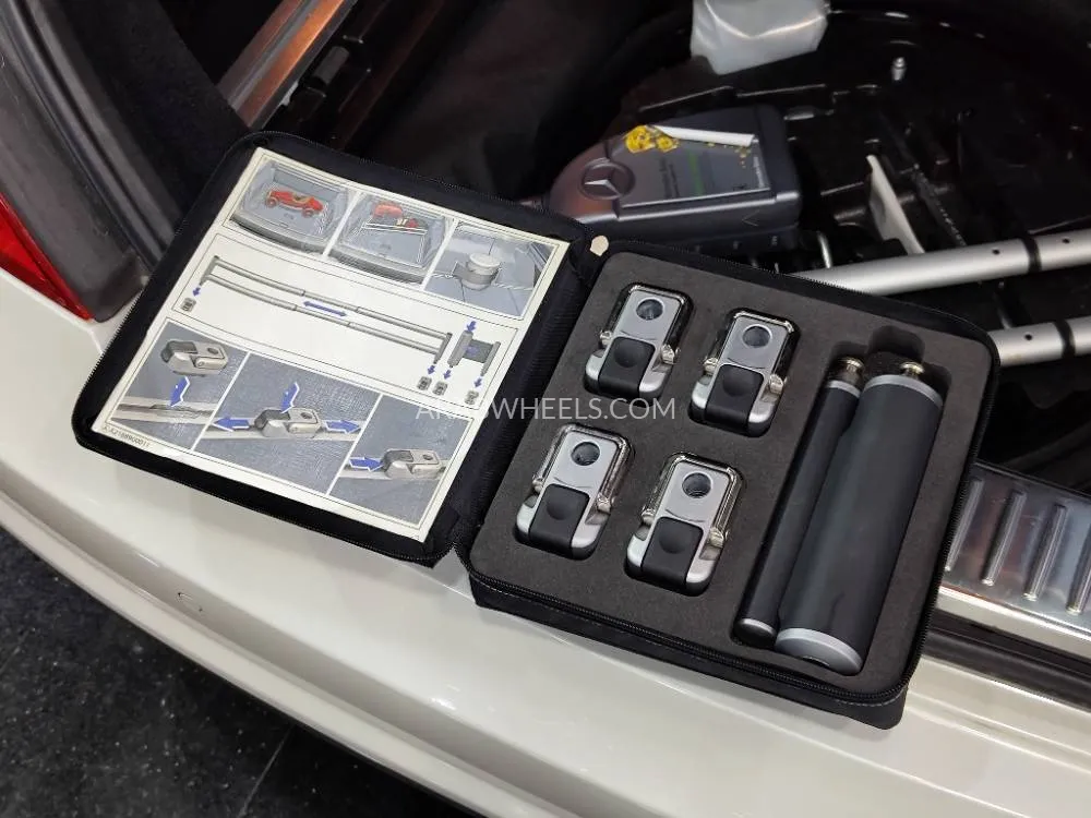 Mercedes Benz CLS Class 2014 for Sale in Dubai Image-20