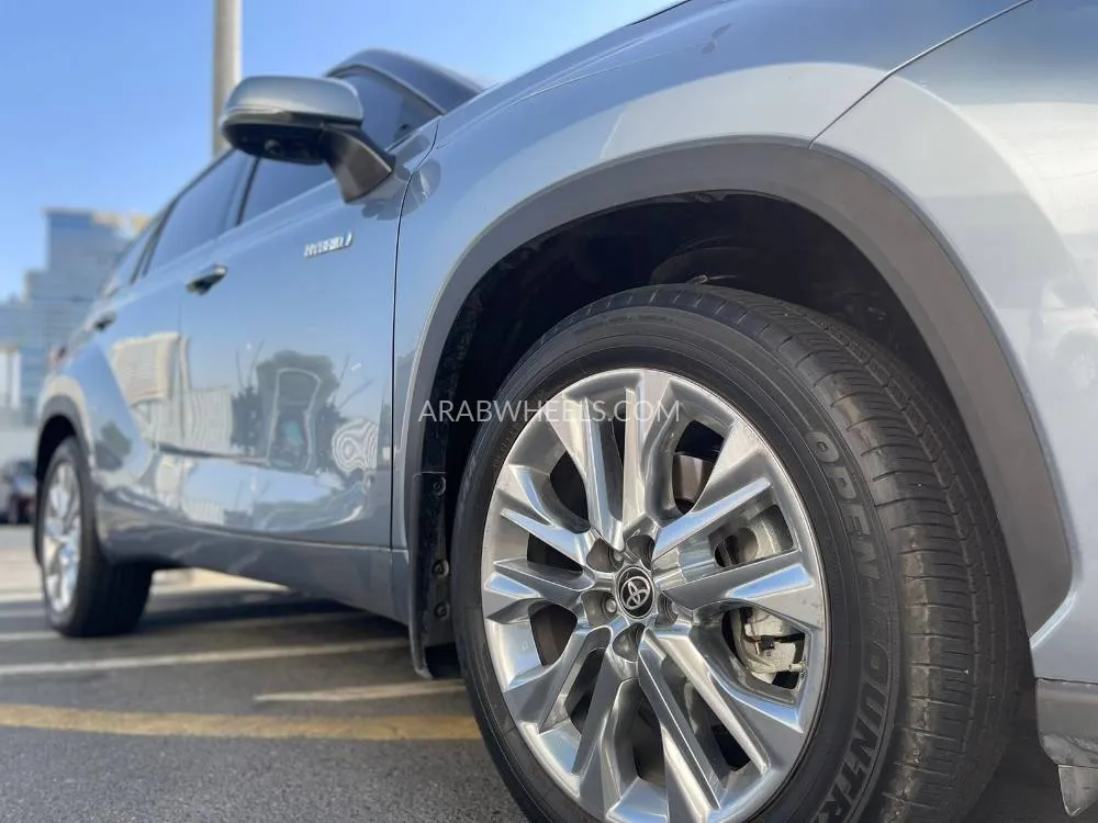 تويوتا هايلاندر 2024 for Sale in دبي Image-3