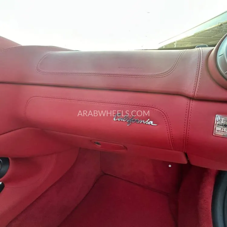 فيراري كاليفورنيا 2009 for Sale in دبي Image-18