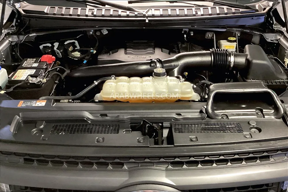 فورد إكسبيديشن 2022 for Sale in الشارقة Image-14