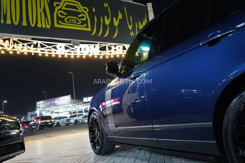 Land Rover Range Rover 2019 for Sale in Ajman Image-10