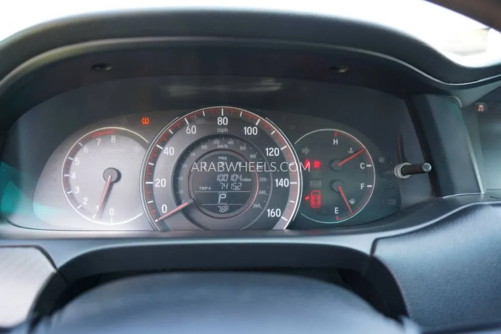 هوندا أكورد 2017 for Sale in عجمان Image-12