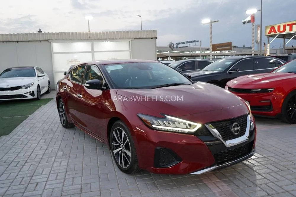 Nissan Maxima 2023 for Sale in Ajman Image-2