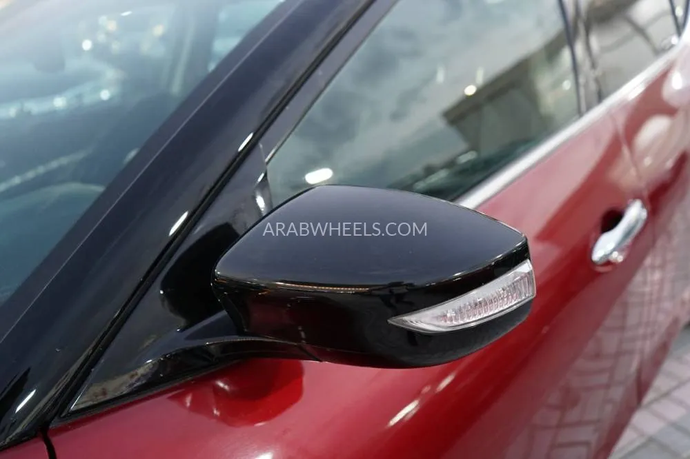 Nissan Maxima 2023 for Sale in Ajman Image-9