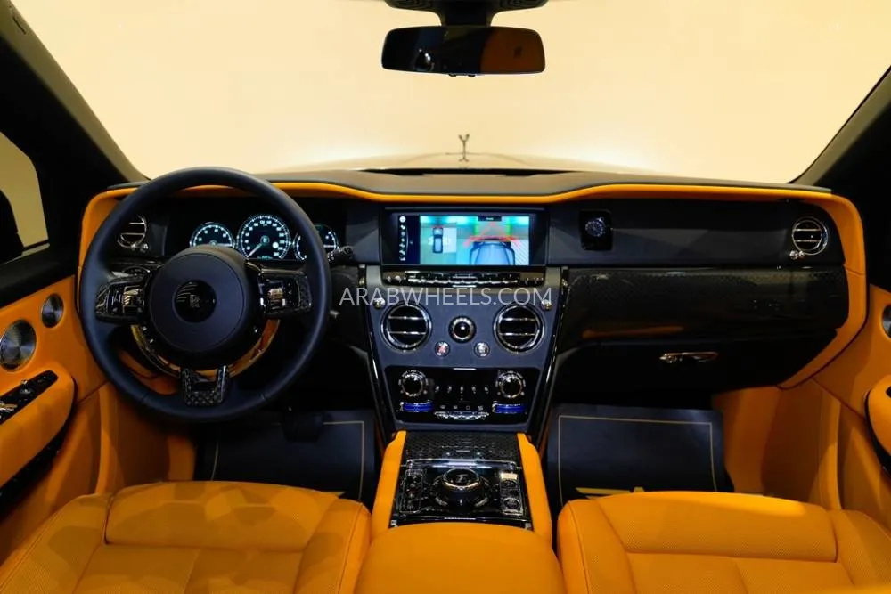 Rolls Royce Cullinan 2023 for Sale in Dubai Image-9