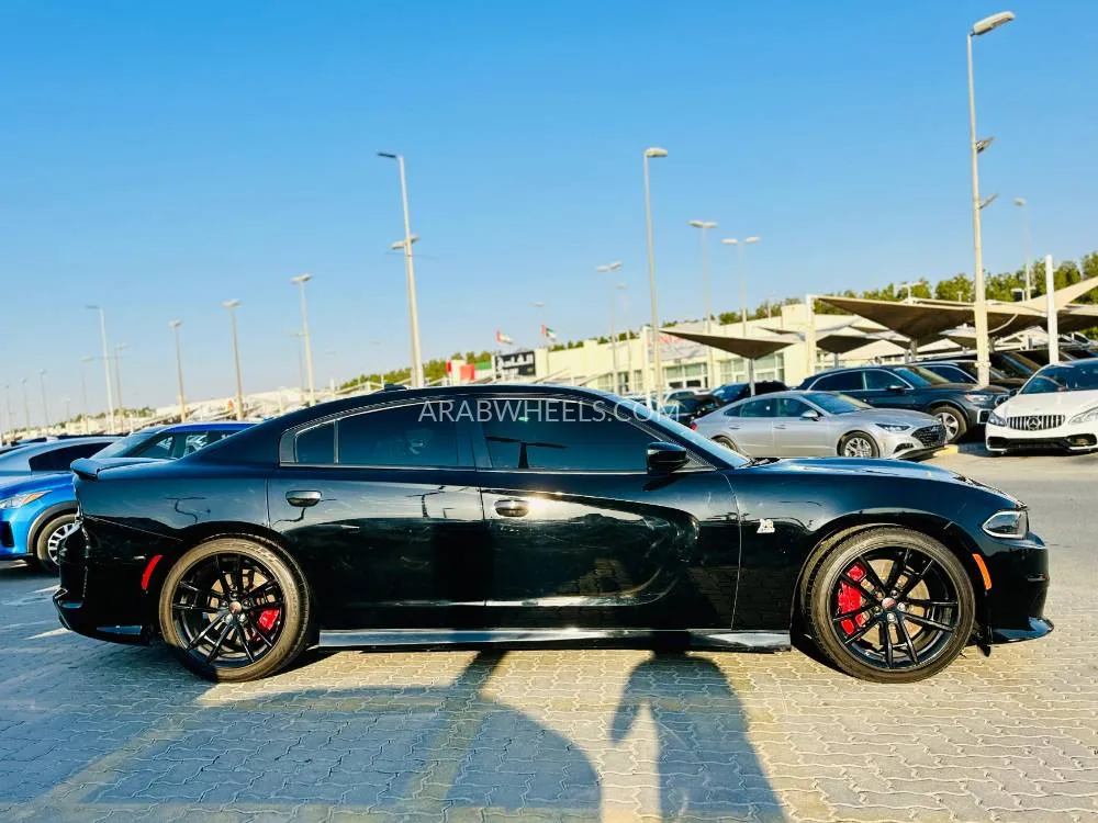 Dodge Charger 2020 for Sale in Sharjah Image-4
