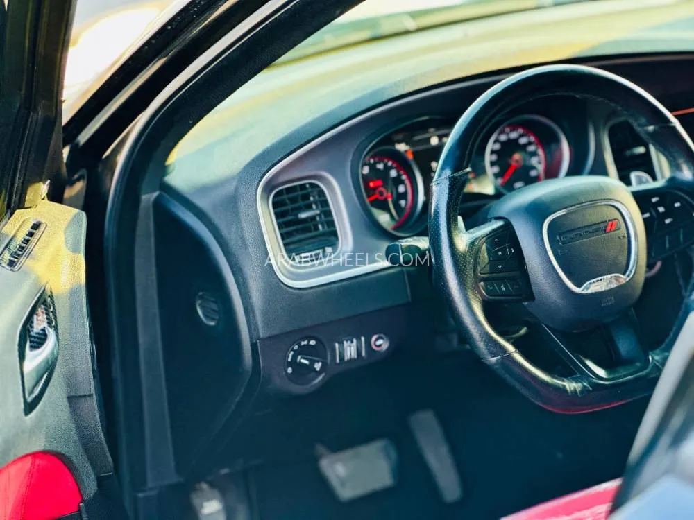 Dodge Charger 2020 for Sale in Sharjah Image-9