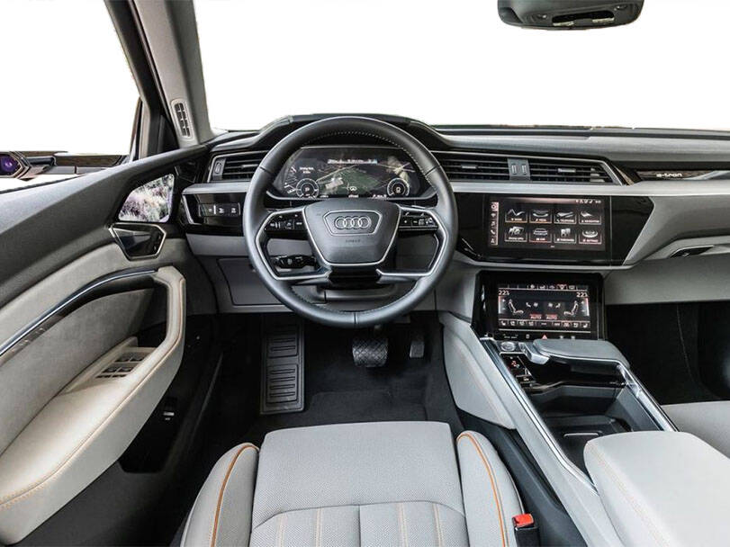 اودي e-tron 2025 Interior 