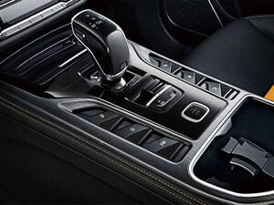 Bestune T77 Interior 