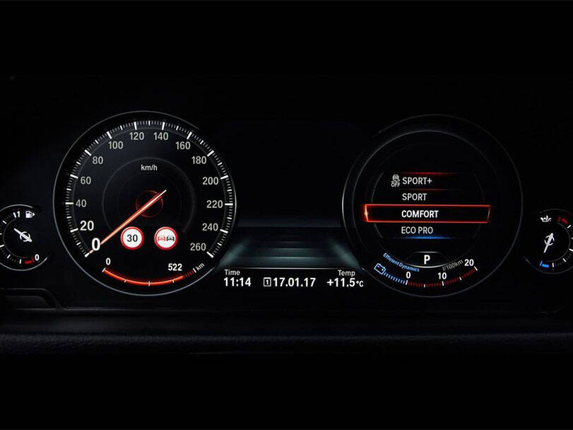 بي إم دبليو الفئة الرابعة الجيل الأول (F32) الداخلية 