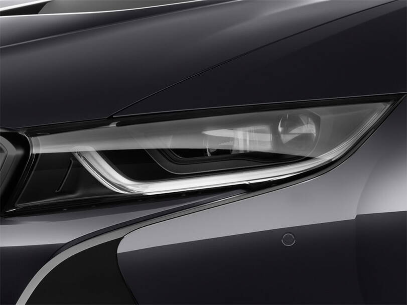 بي إم دبليو i8 الخارجية 