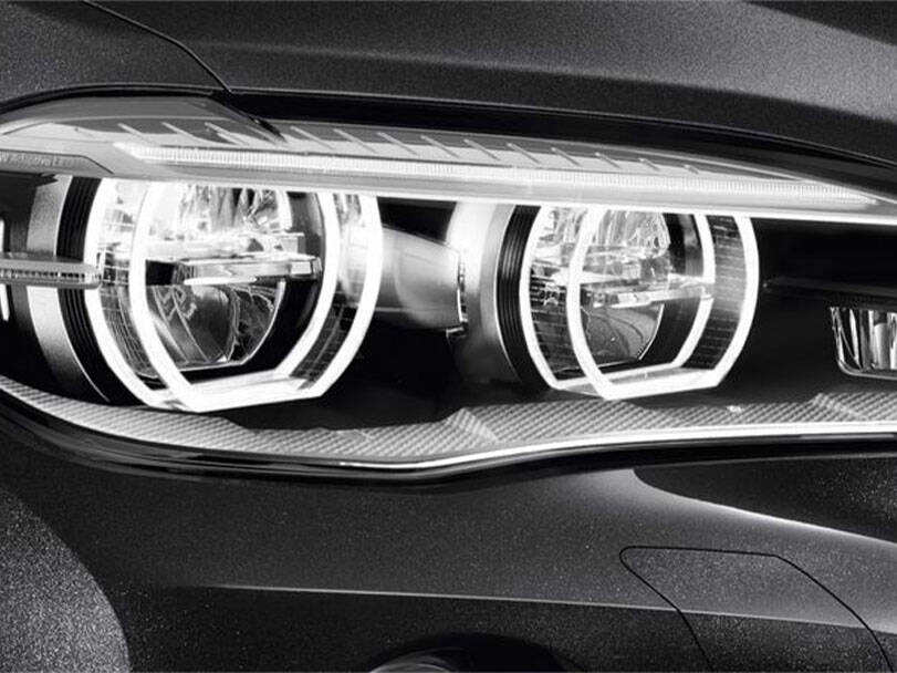 BMW X6 2nd (F16) Generation Pictures: Explore 13 Images of Interior and Exterior Image-5