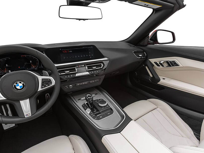 BMW Z4 2025 Interior 