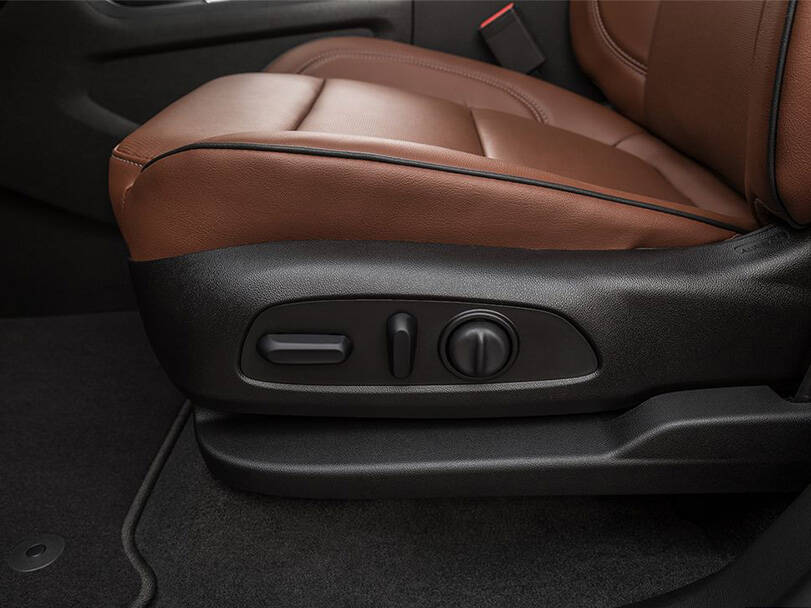 شيفروليه ترافرس الجيل الثاني الداخلية 