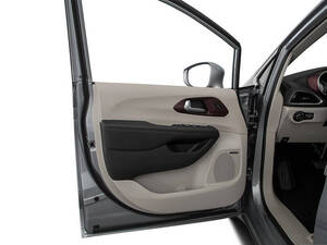 كرايسلر باسيفيكا الداخلية 