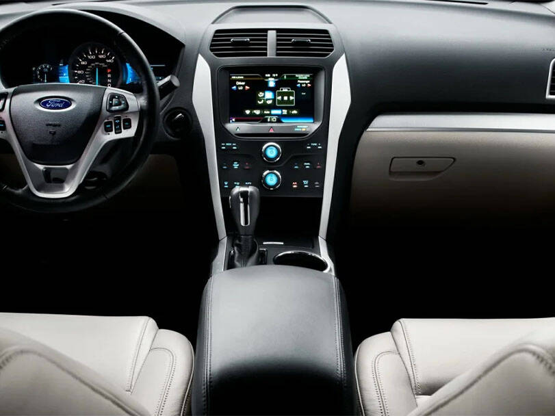 Ford Explorer Interior 