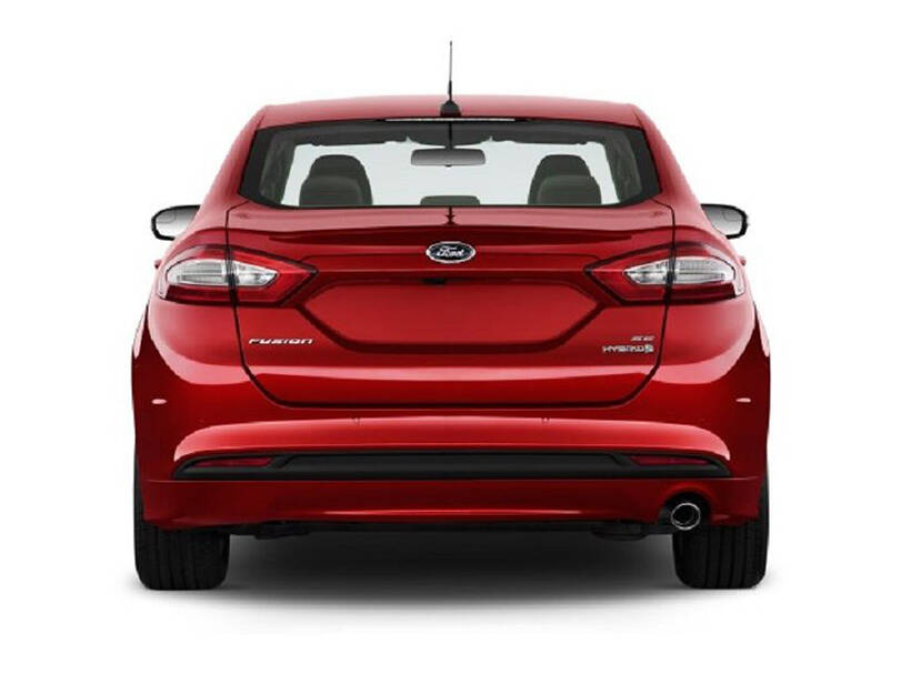 Ford Fusion 2025 Images, Explore 9 Photos of Interior and Exterior Image-2