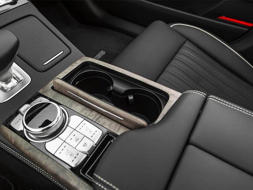 Genesis G90 2025 Interior 