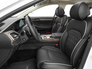 جينيسيس G90 الداخلية 