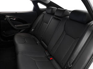 هيونداي أزيرا الداخلية 