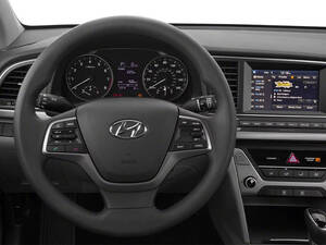Hyundai Elantra Interior 