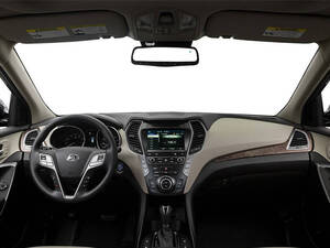 هيونداي جراند سانتا في الداخلية 