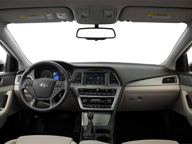 Hyundai Sonata 7th (LF) Generation Pictures: Explore 16 Images of Interior and Exterior Image-10