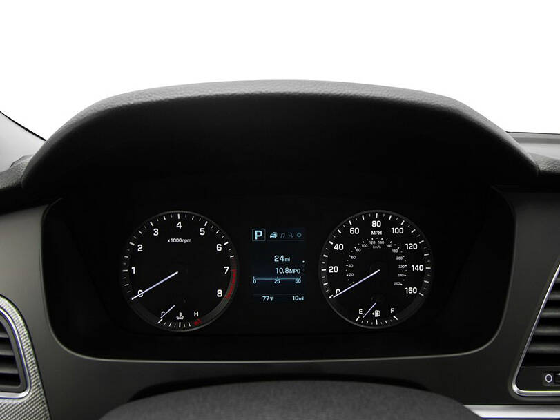 Hyundai Sonata Interior 