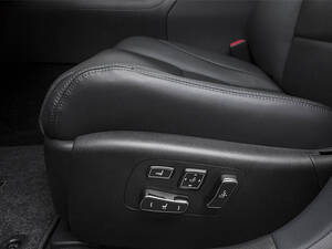 لكزس LS الداخلية 