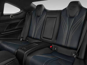 لكزس RC F الداخلية 